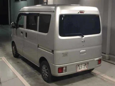 NISSAN CLIPPER VAN