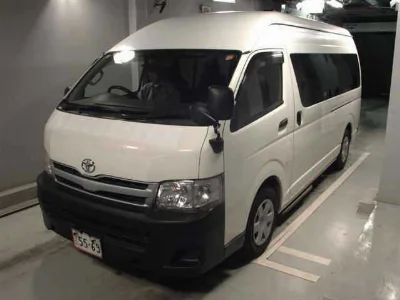 TOYOTA HIACE