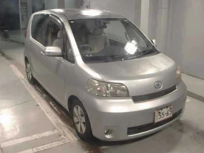 TOYOTA PORTE