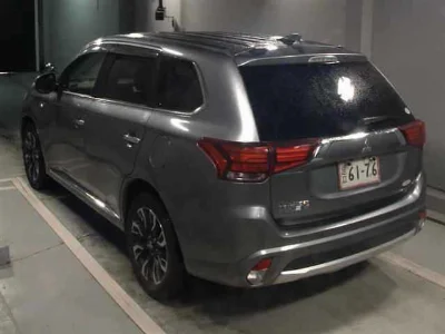 MITSUBISHI OUTLANDER PHEV