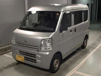 NISSAN CLIPPER VAN