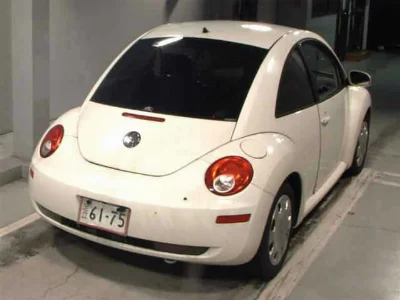 VOLKSWAGEN NEW BEETLE