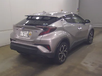 TOYOTA C-HR