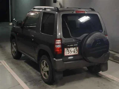 MITSUBISHI PAJERO MINI