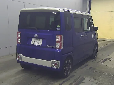 DAIHATSU WAKE