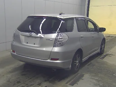 HONDA FIT SHUTTLE