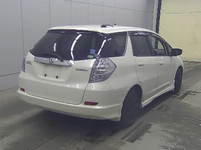 HONDA FIT SHUTTLE