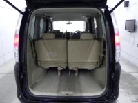 Цена авто Nissan Serena с аукционов Японии, номер кузова C25, пробег 126 000, оценка 9