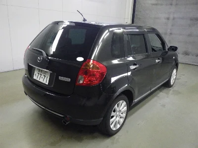 MAZDA VERISA