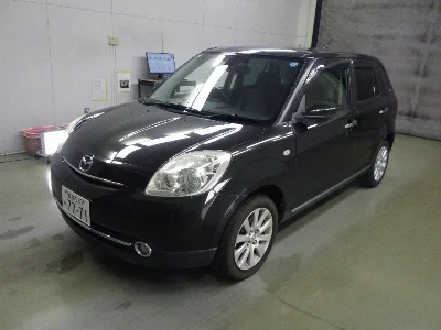 MAZDA VERISA