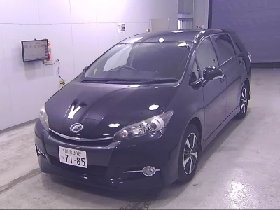 TOYOTA WISH