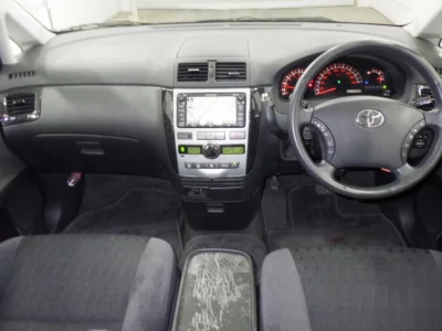 TOYOTA IPSUM