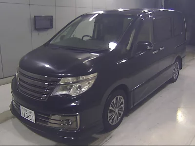 NISSAN SERENA