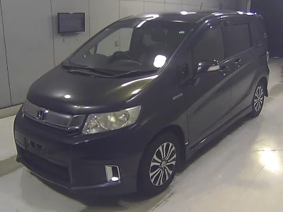 HONDA FREED SPIKE