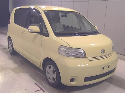TOYOTA PORTE