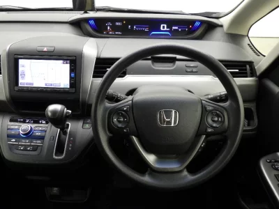 HONDA FREED+