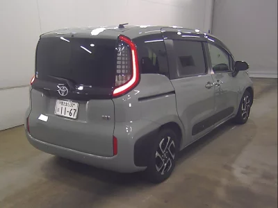 TOYOTA SIENTA