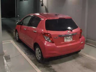 TOYOTA VITZ