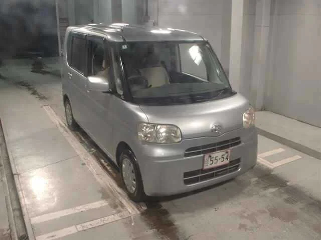 Daihatsu Tanto 2008