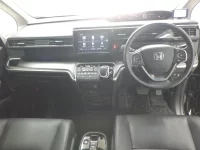 Цена авто Honda Stepwgn с аукционов Японии, номер кузова RP5, пробег 142 000, оценка 8