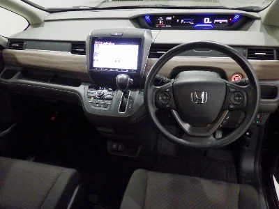 HONDA FREED+