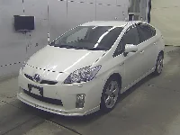 Цена авто Toyota Prius с аукционов Японии, номер кузова ZVW30, пробег 135 000, оценка 8