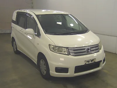 HONDA FREED SPIKE