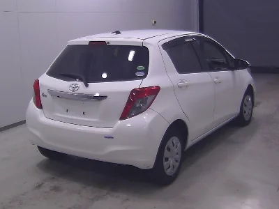TOYOTA VITZ