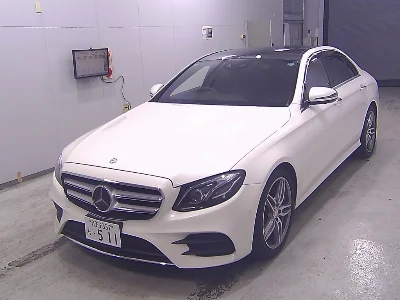 MERCEDES BENZ E CLASS