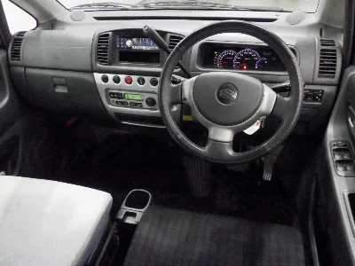 SUZUKI MRWAGON