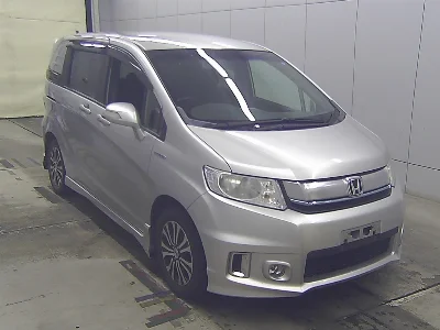 HONDA FREED SPIKE