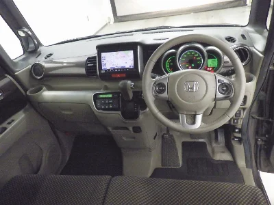 HONDA N BOX PLUS