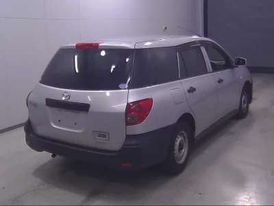 MAZDA FAMILIA VAN