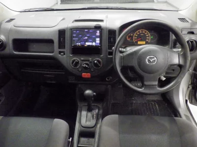 MAZDA FAMILIA VAN