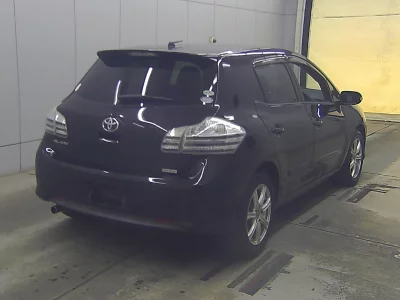 TOYOTA BLADE