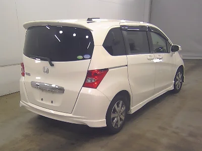 HONDA FREED