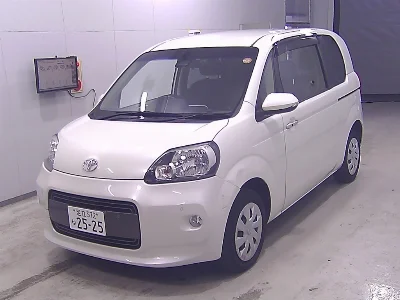 TOYOTA PORTE