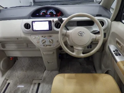 TOYOTA PORTE