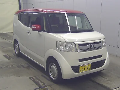 HONDA N BOX SLASH