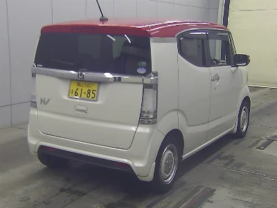 HONDA N BOX SLASH