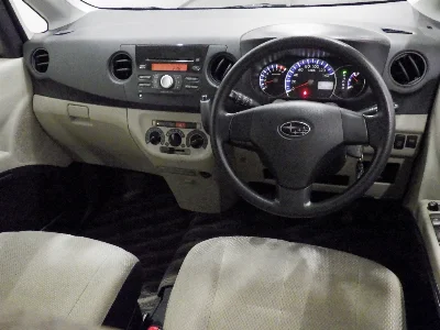 SUBARU LUCRA