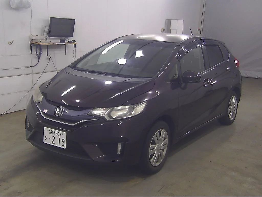 Honda Fit  с аукциона в Японии