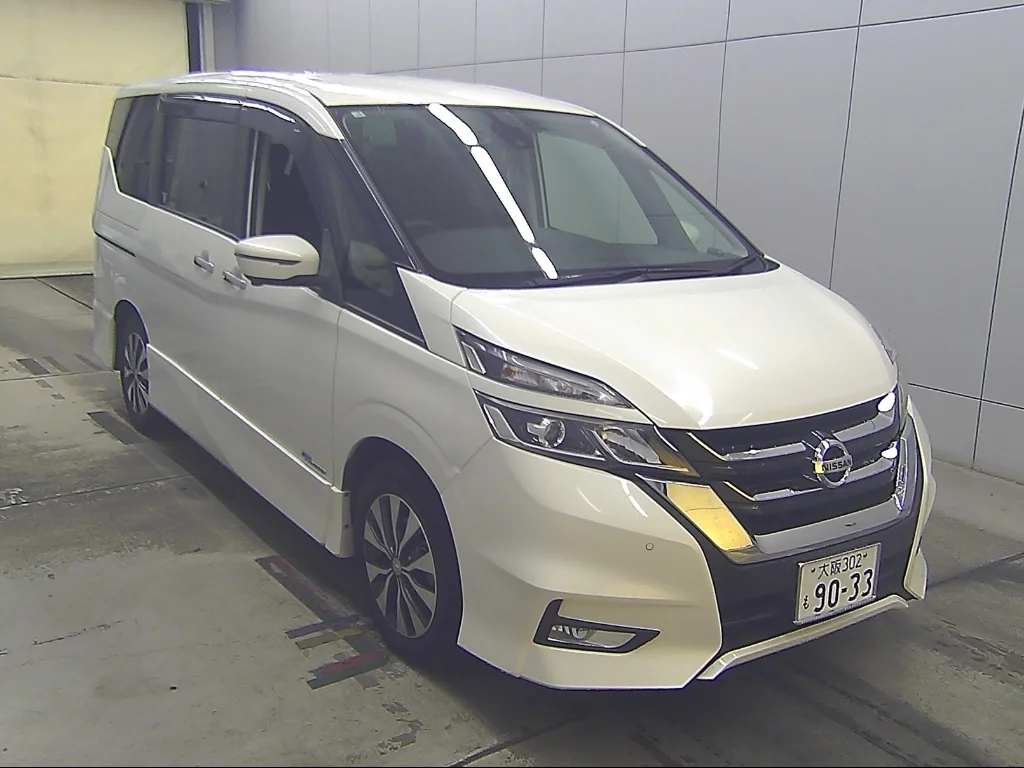 Nissan Serena 2017