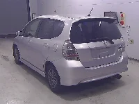 Цена авто Honda Fit с аукционов Японии, номер кузова GD3, пробег 282 000, оценка 2