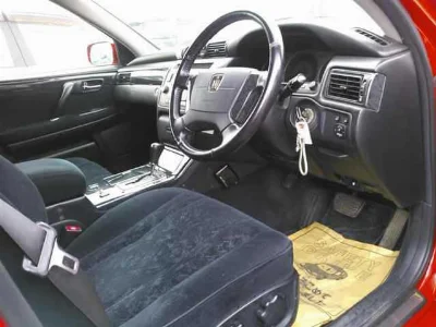 TOYOTA CROWN ESTATE