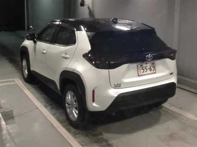 TOYOTA YARIS CROSS