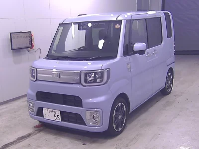 DAIHATSU WAKE