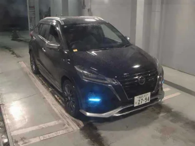 NISSAN KICKS