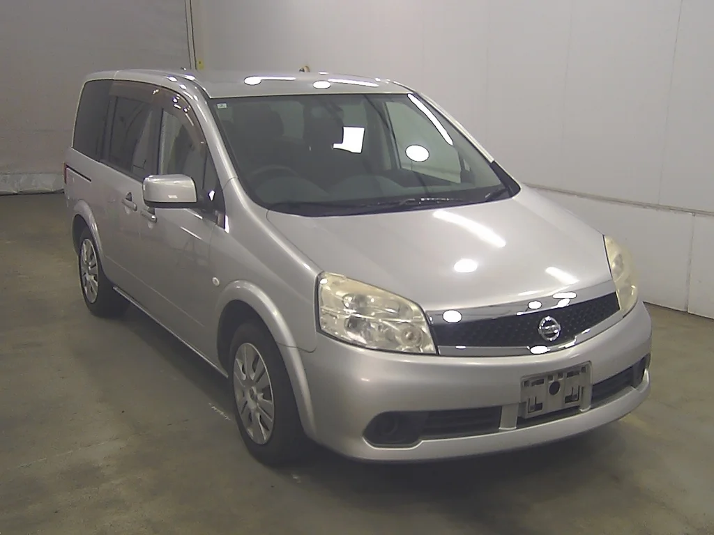 Nissan Lafesta 2010