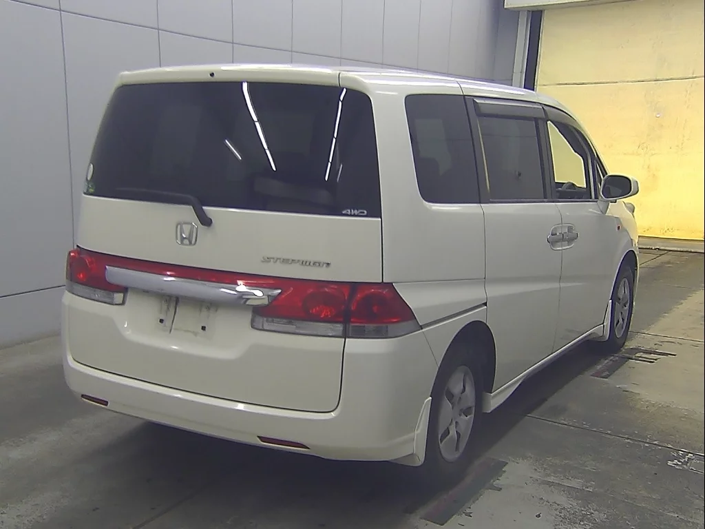 Honda Stepwgn 2006